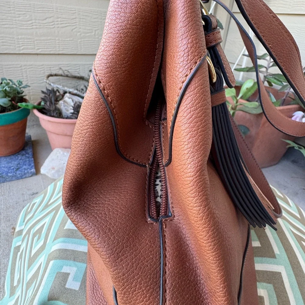 Nanette Lepore Pebbled Leather Tassel Tote Brown Boho Chic Animal Print Classic - Picture 4 of 14